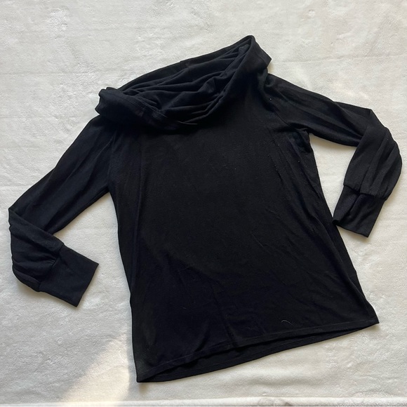 Gibson Women's Top - Picture 1 of 6